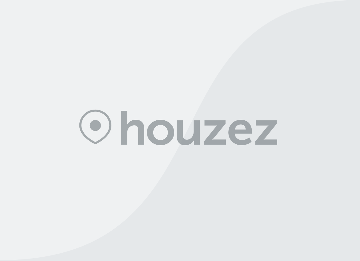 Well Maintained | Modern Layout | Prime Community